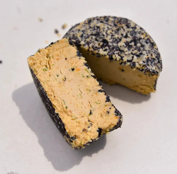 Vegan- Rebel Everything Fromage